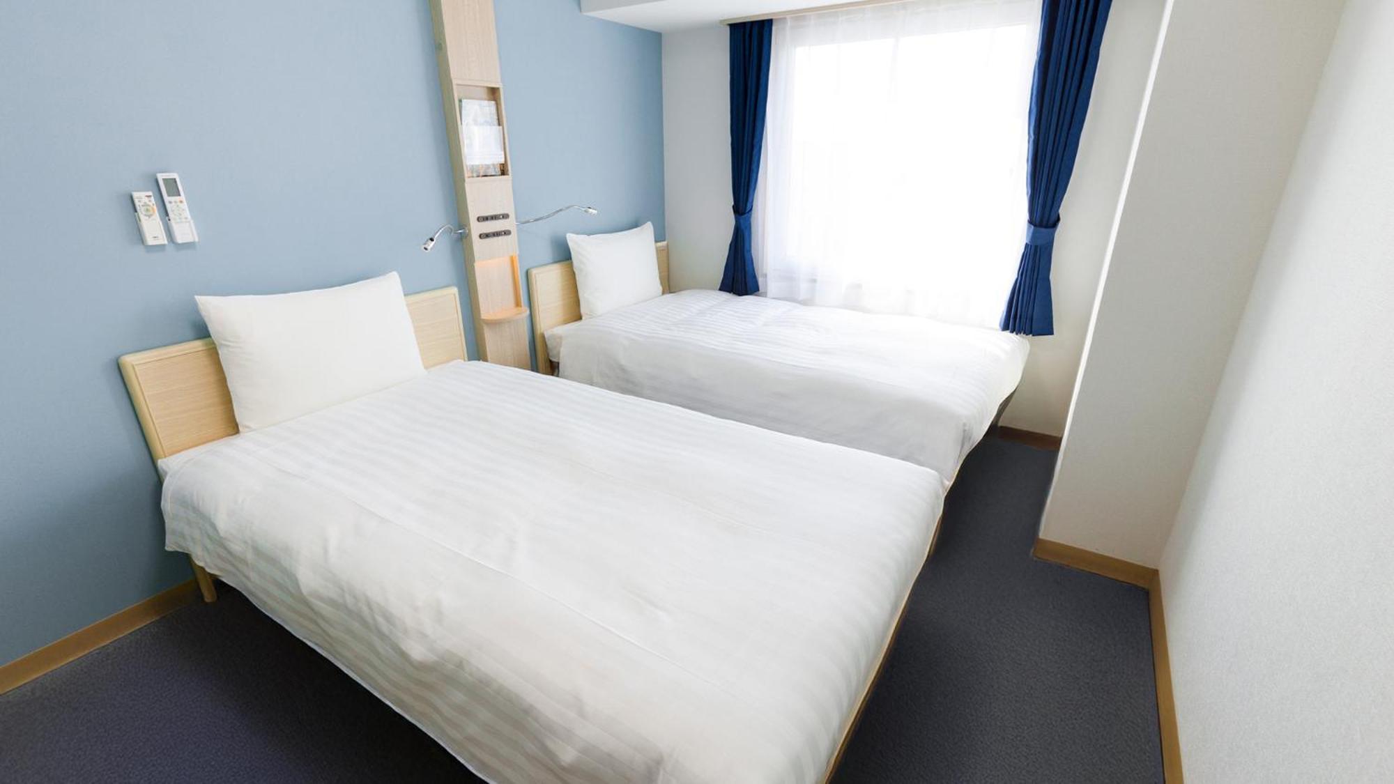 Toyoko Inn Kagoshima Chuo Eki Higashi Guchi Room photo